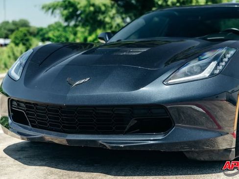 Used 2015 Chevrolet Corvette Stingray Coupe w/ 3LT Preferred Equipment Group RWD image 27