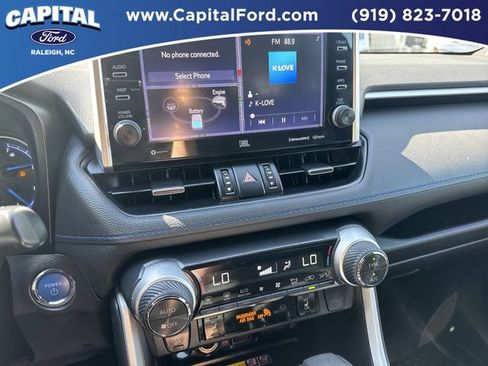 Used 2022 Toyota RAV4 XSE AWD/4WD image 27