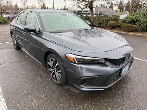 Used 2024 Honda Civic EX-L image 3