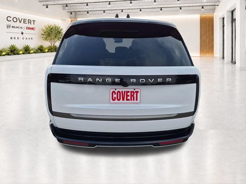 Used 2024 Land Rover Range Rover Long Wheelbase SE AWD/4WD image 10
