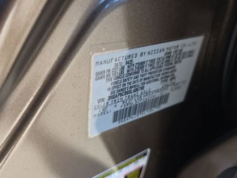 Used 2025 Nissan Kicks SV AWD/4WD image 34