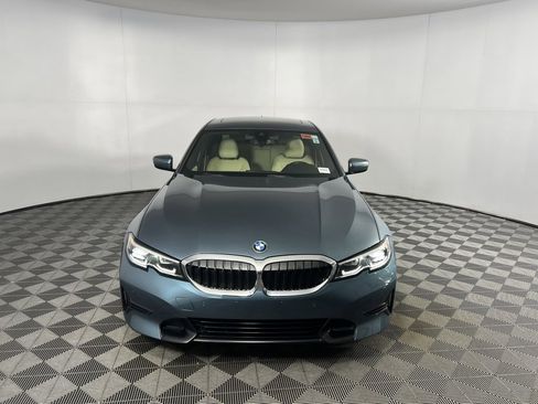 Used 2021 BMW 330e w/ Convenience Package image 5