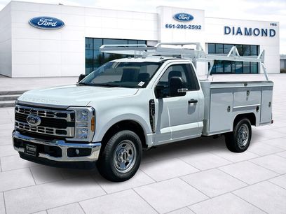 New 2025 Ford F350 XL w/ XL Chrome Package
