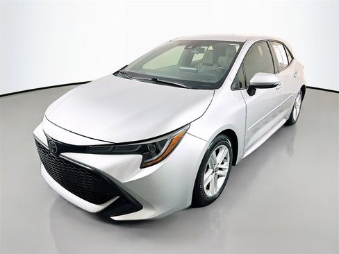 Used 2019 Toyota Corolla SE image 3