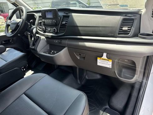 New 2025 Ford Transit 250 XL image 9