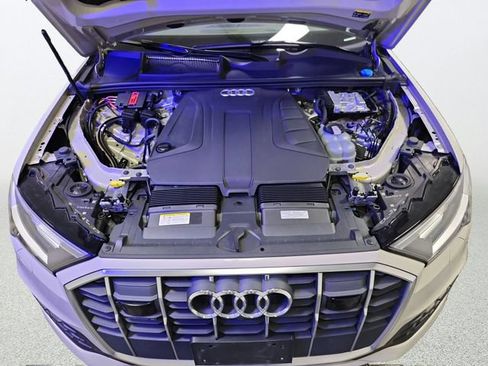 Used 2023 Audi Q7 2.0T Premium w/ Convenience Package AWD/4WD image 24