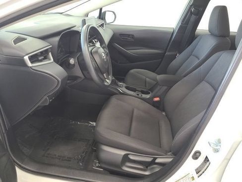 Used 2024 Toyota Corolla LE FWD image 15