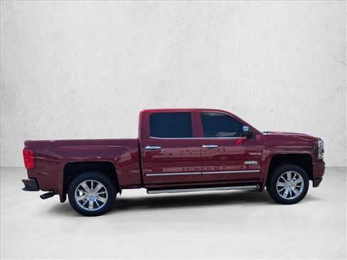 Used 2017 Chevrolet Silverado 1500 High Country RWD image 3
