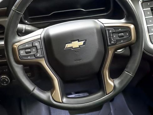 Used 2023 Chevrolet Tahoe High Country w/ Premium Package AWD/4WD image 16