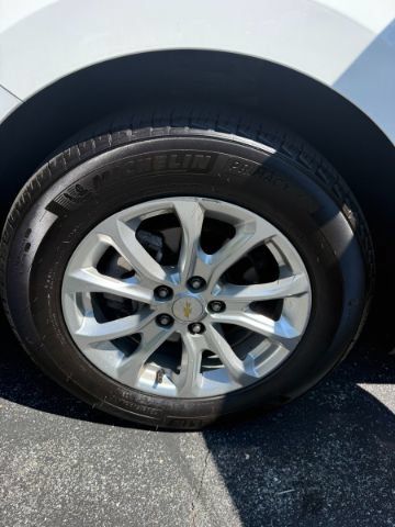 Used 2021 Chevrolet Equinox LS FWD image 33