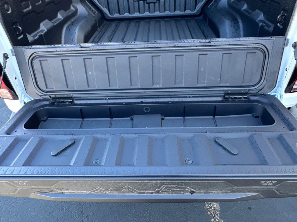 New 2026 Chevrolet Colorado ZR2 AWD/4WD image 7