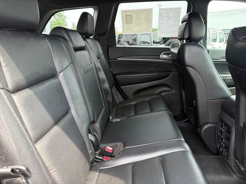 Certified 2018 Jeep Grand Cherokee Limited AWD/4WD image 9