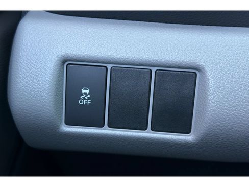 Used 2024 Honda Pilot LX image 32