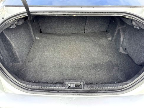 Used 2011 Lincoln MKZ w/ 101A Rapid Spec Order Code image 8