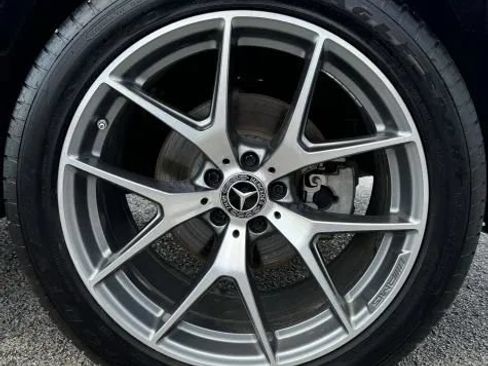 Used 2020 Mercedes-Benz GLC 300 image 16