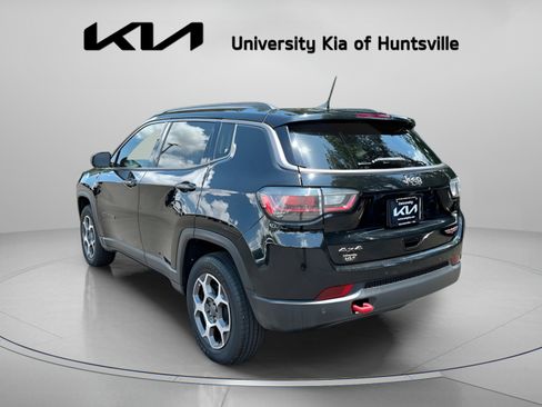 Used 2022 Jeep Compass Trailhawk w/ Trailhawk Elite Group AWD/4WD image 6