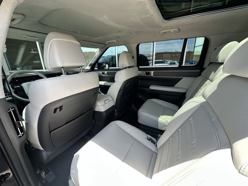 Used 2024 Hyundai Santa Fe Calligraphy AWD/4WD image 39