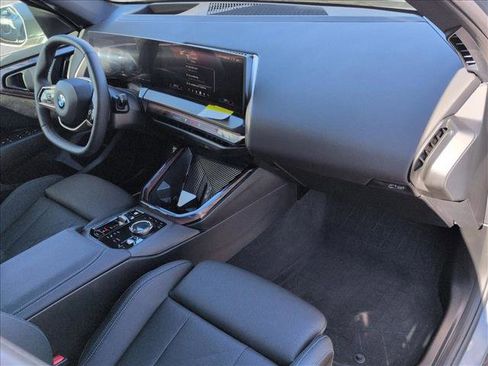 Used 2025 BMW X3 xDrive30i w/ Premium Package image 23