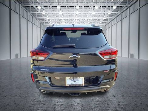 Used 2023 Chevrolet TrailBlazer RS w/ Sun and Liftgate Package AWD/4WD image 6