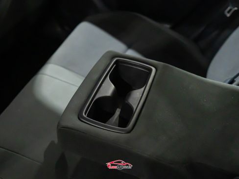 Used 2020 Toyota RAV4 LE image 22