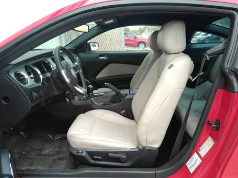 Used 2013 Ford Mustang GT Premium RWD image 12