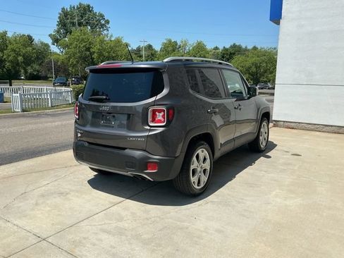 Used 2016 Jeep Renegade Limited AWD/4WD image 7