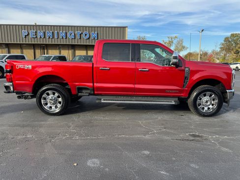 Used 2024 Ford F350 Lariat w/ Chrome Package image 8