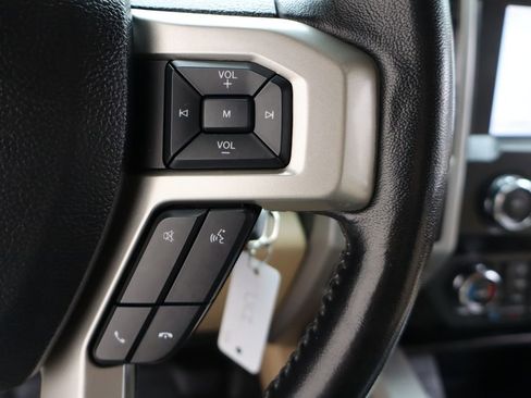 Used 2021 Ford F450 Lariat w/ Lariat Value Package AWD/4WD image 29