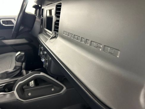 Used 2022 Ford Bronco Outer Banks AWD/4WD image 17