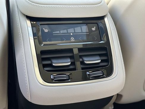 New 2026 Volvo XC90 B6 Ultra w/ Protection Package AWD/4WD image 15