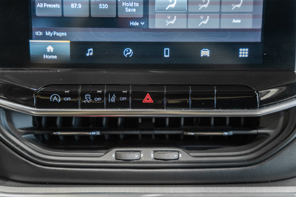 Certified 2022 Jeep Compass Limited AWD/4WD image 23