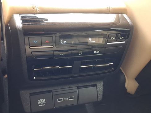 Used 2024 Acura MDX w/ Technology Package AWD/4WD image 26