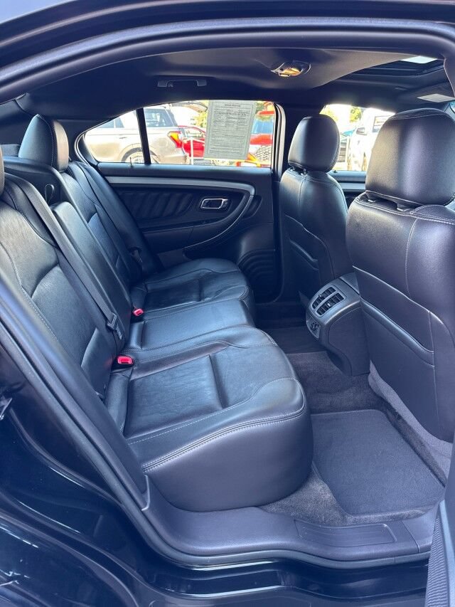 Used 2015 Ford Taurus SEL w/ Equipment Group 201A AWD/4WD image 14