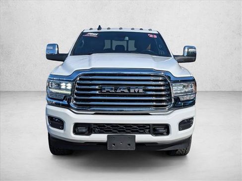 Used 2023 RAM 3500 Limited AWD/4WD image 2