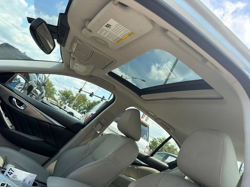 Used 2018 INFINITI Q50 Sport RWD image 18
