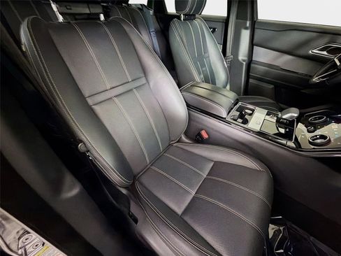 Certified 2021 Land Rover Range Rover Velar R-Dynamic S AWD/4WD image 28