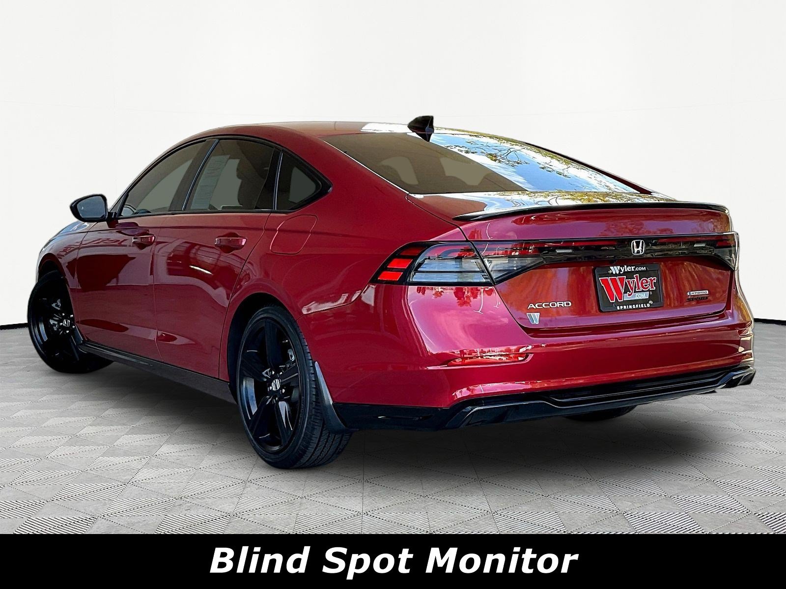 Used 2024 Honda Accord Sport image 4