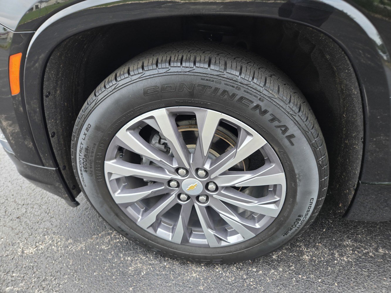 Used 2023 Chevrolet Traverse Premier AWD/4WD image 47