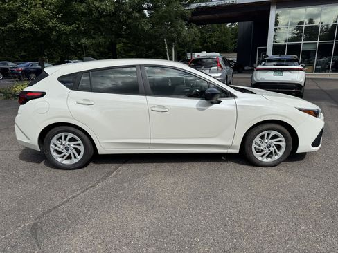 Used 2025 Subaru Impreza 2.0i AWD/4WD image 6