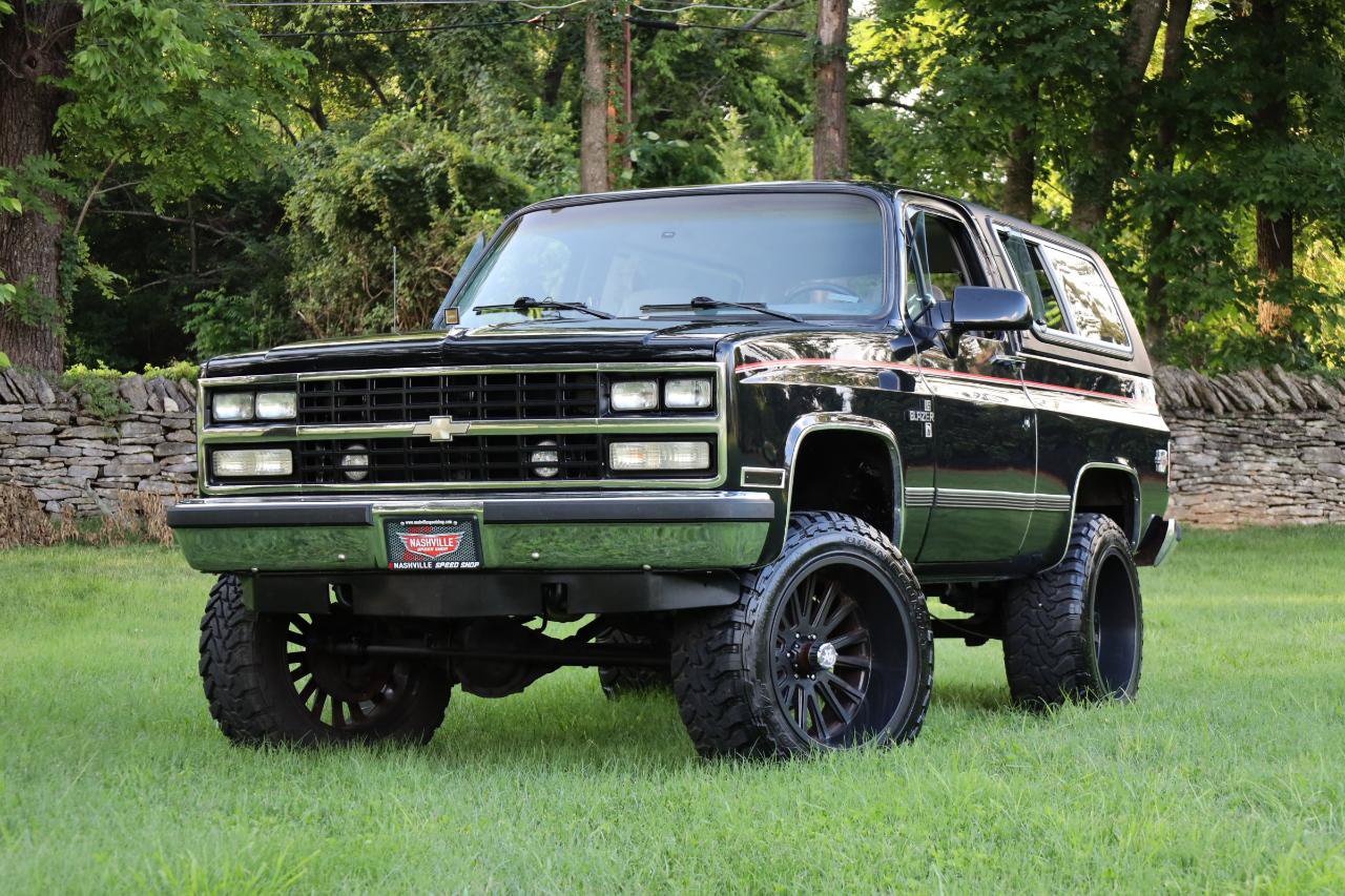 Used 1990 Chevrolet Blazer 4WD image 19