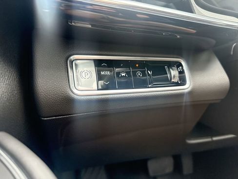 New 2026 Buick Envision Preferred AWD/4WD image 18