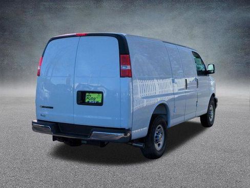 New 2026 Chevrolet Express 2500 w/ Driver Convenience Package image 4