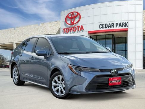 Used 2026 Toyota Corolla LE FWD image 1