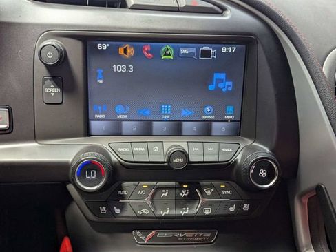 Used 2017 Chevrolet Corvette Stingray Coupe image 13