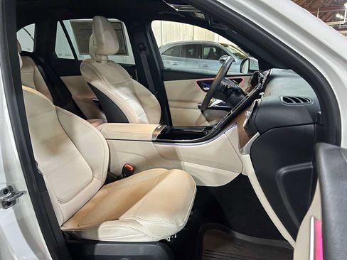 Certified 2026 Mercedes-Benz GLC 300 4MATIC image 12