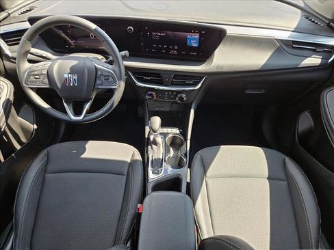 Used 2025 Buick Encore GX Preferred FWD image 16