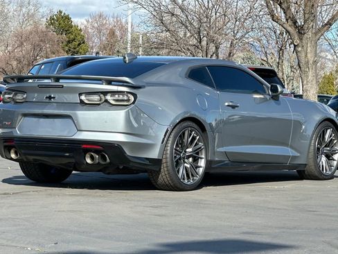 Used 2023 Chevrolet Camaro ZL1 image 4