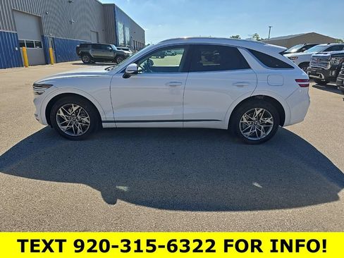 Used 2025 Genesis GV70 2.5T AWD/4WD image 3