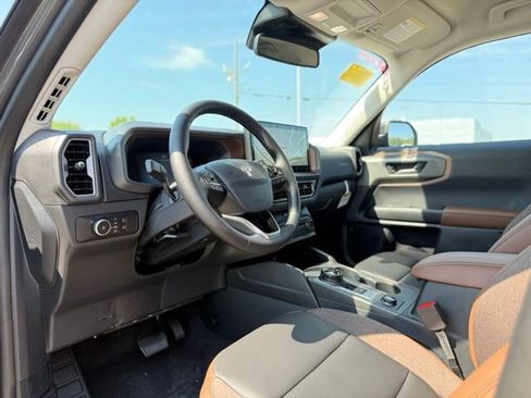 New 2026 Ford Bronco Sport Outer Banks AWD/4WD image 13
