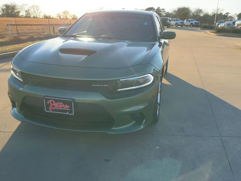 Used 2022 Dodge Charger R/T w/ Driver Convenience Group image 3